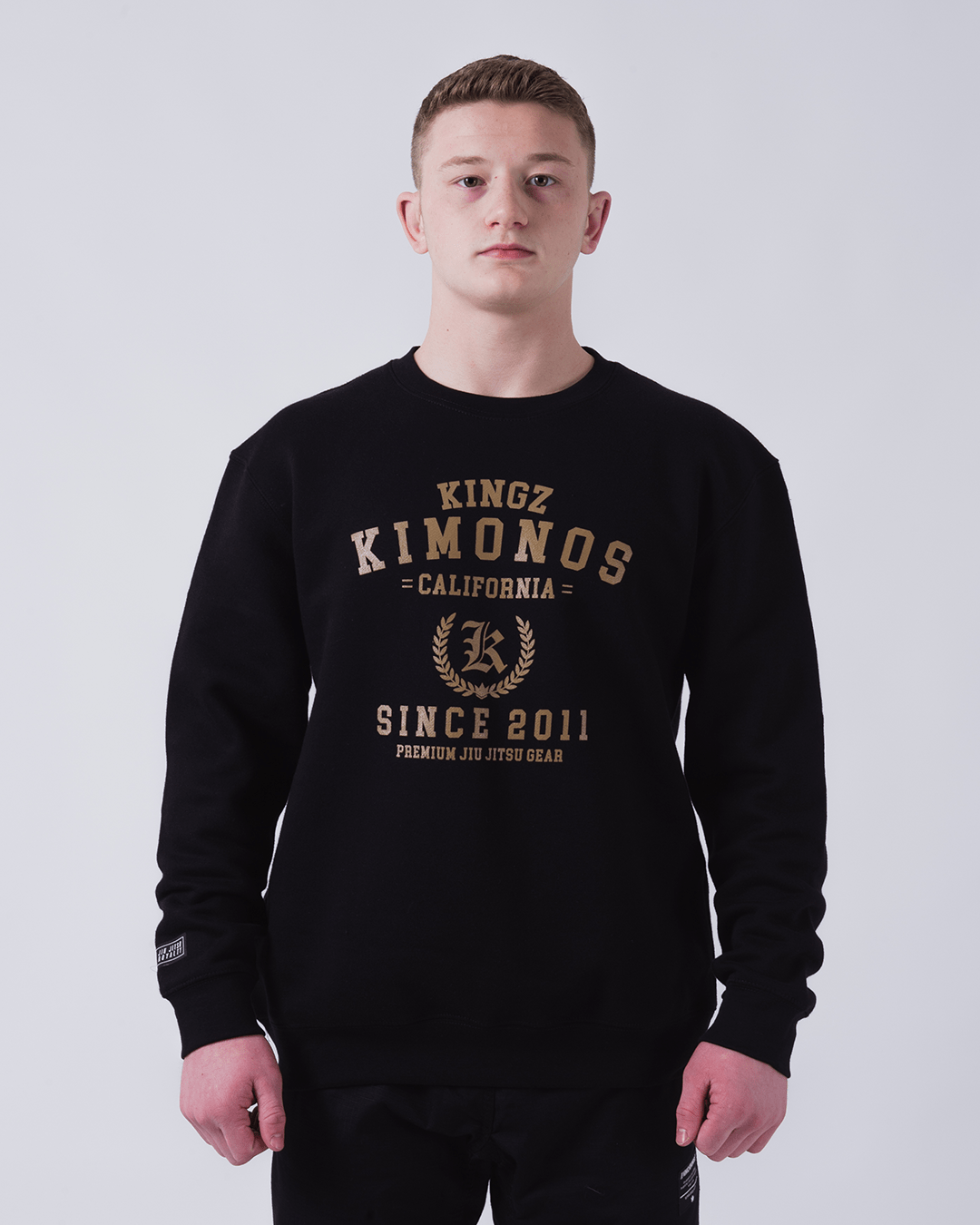 League Crewneck 返品/交換できません